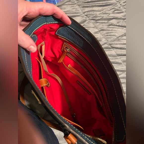 Dooney & Bourke Small Lexington Pebble Leather Handbag. EUC. - Picture 13 of 14